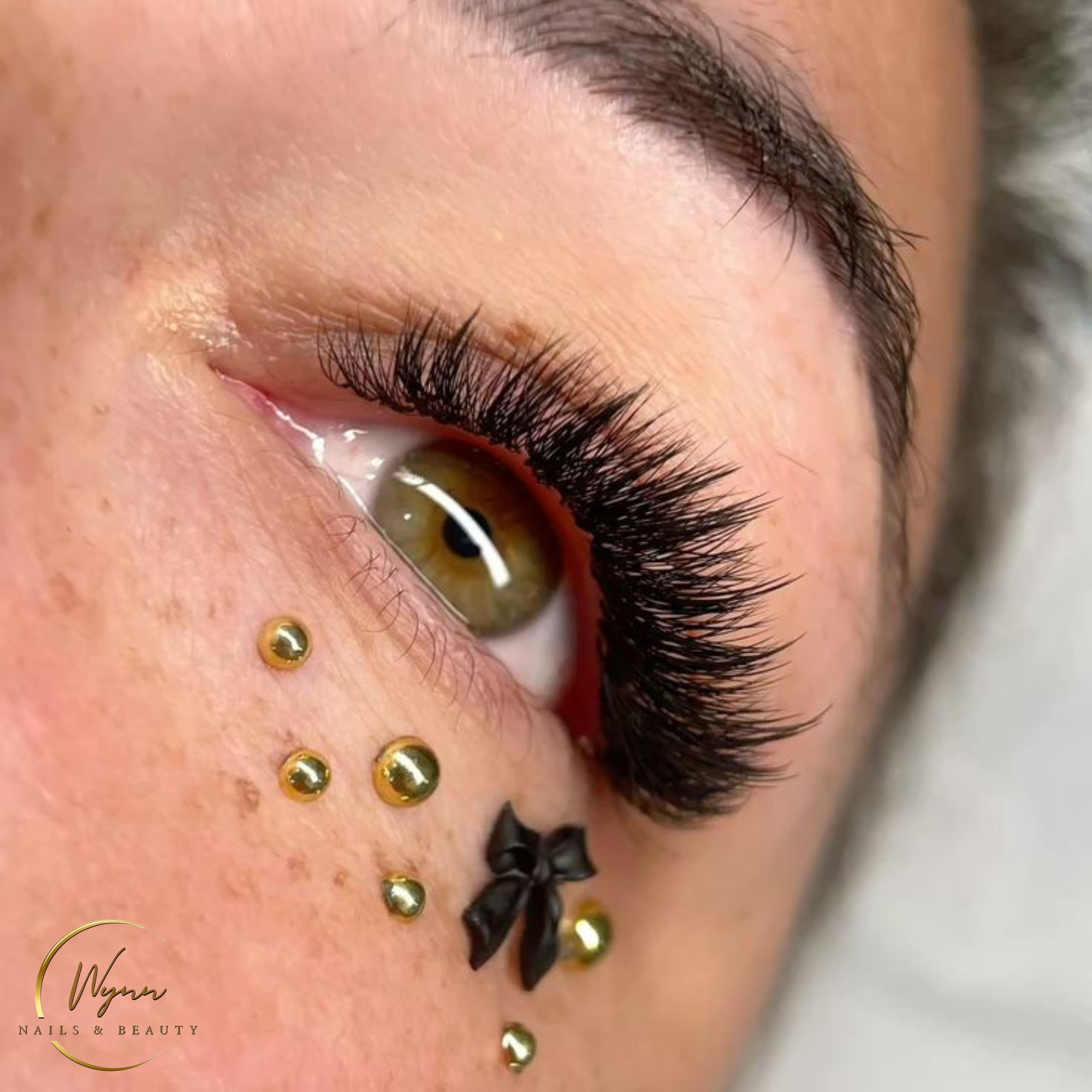 Eyelash